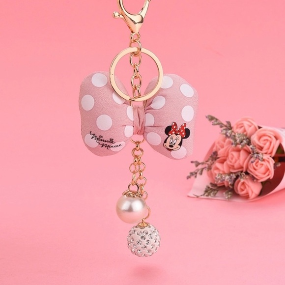 Minnie Light Pink embellished keychain - Picture 2 of 6